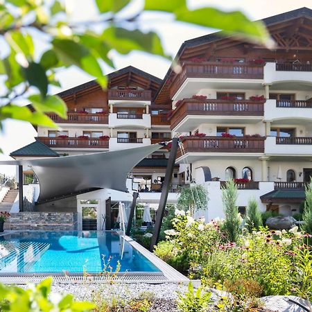 Hotel Stubaierhof Neustift im Stubaital Esterno foto