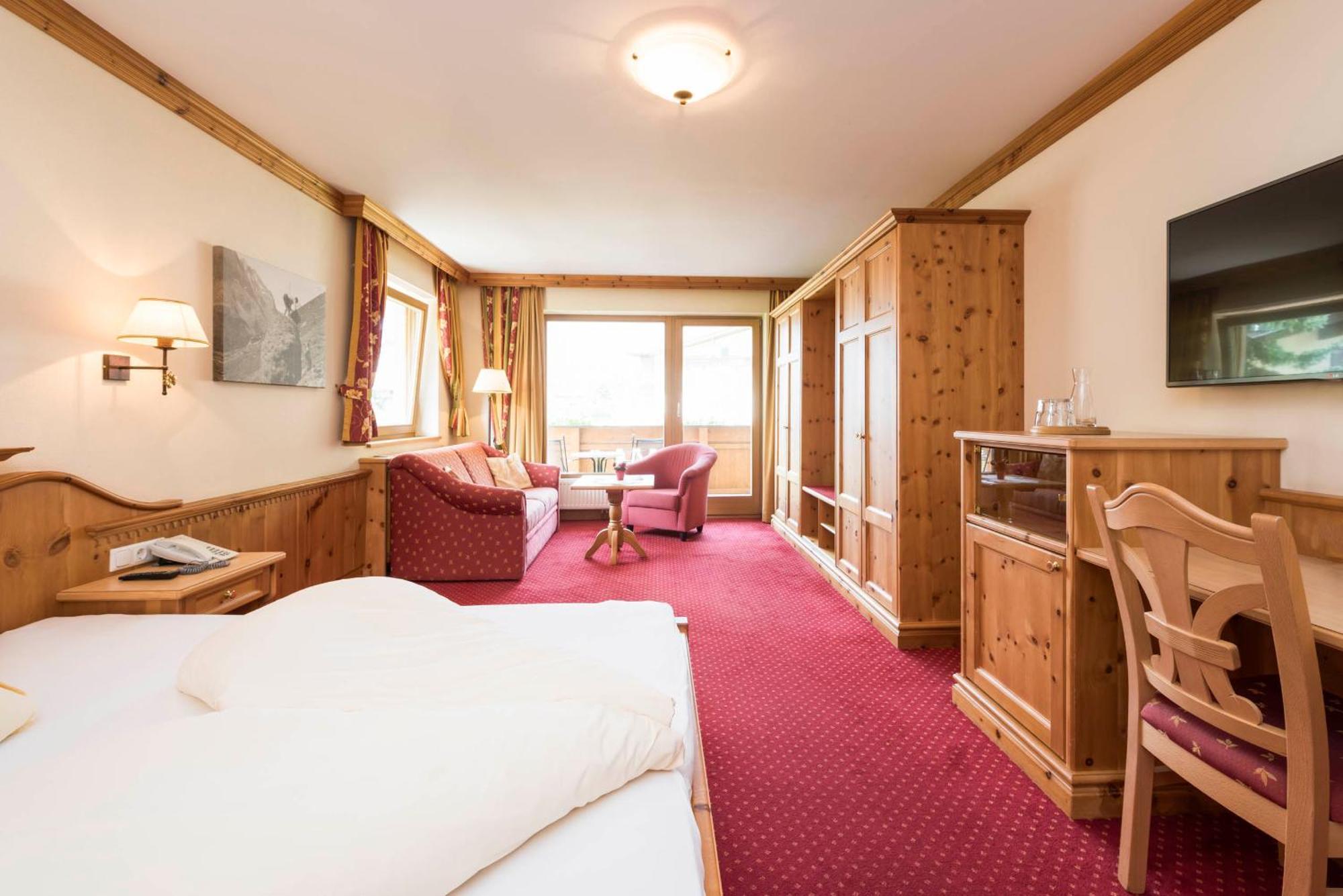 Hotel Stubaierhof Neustift im Stubaital Esterno foto