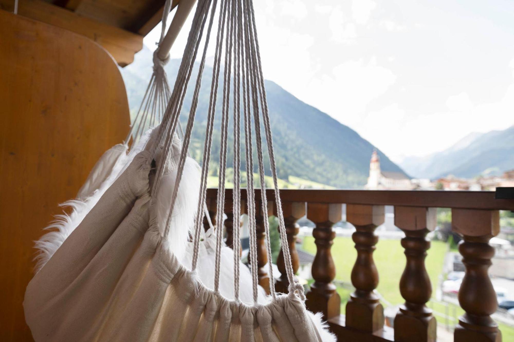 Hotel Stubaierhof Neustift im Stubaital Esterno foto